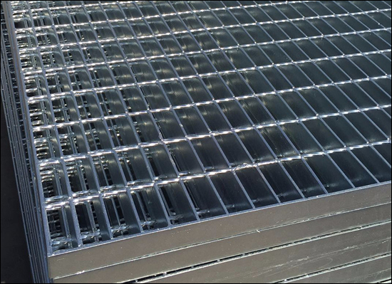 Galvanized Steel Grating, hot dip galvanized steel grating panels, bearing bar serrated surface